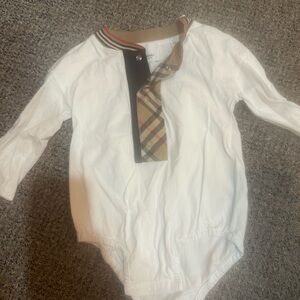 Burberry NWOT White Baby Bodysuit with Signature Check Trim